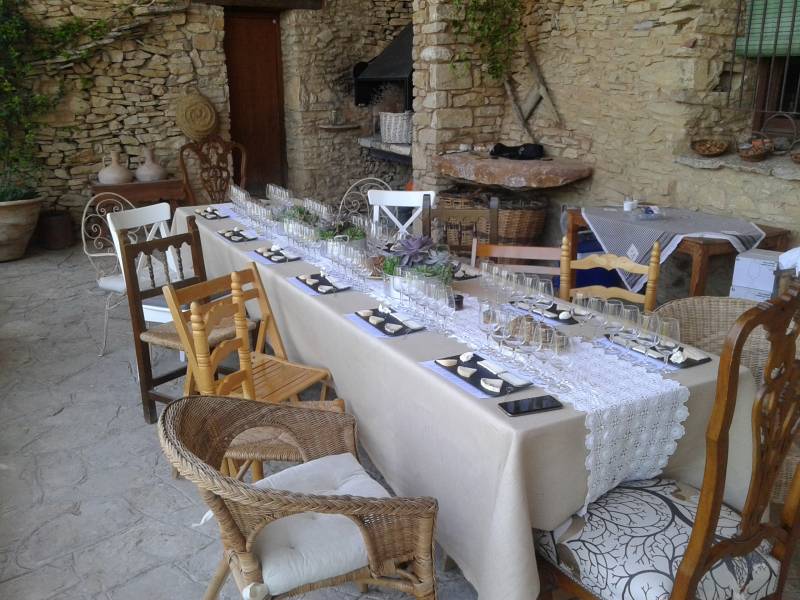 Tastings and gastronomic workshops à la carte at the rural house