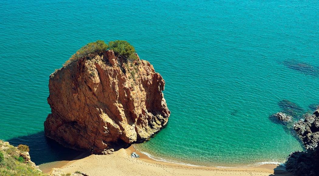 http://redcostabrava.com