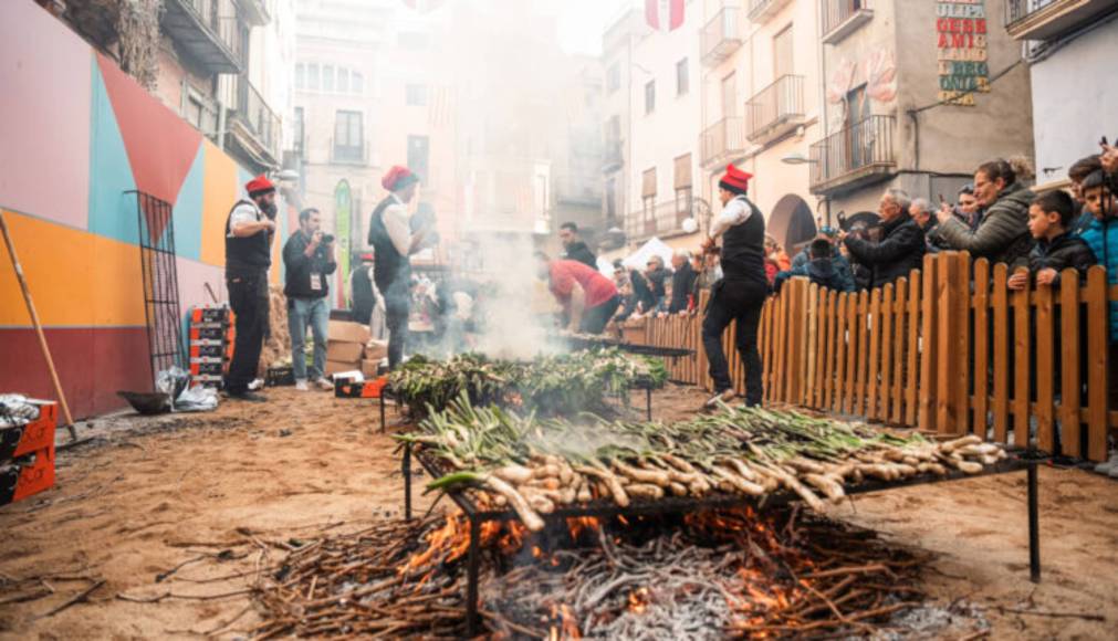 Everything you need to know about the Calçotada Festival in Valls