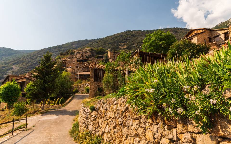 Holiday cottages in Bell-lloc d'Urgell