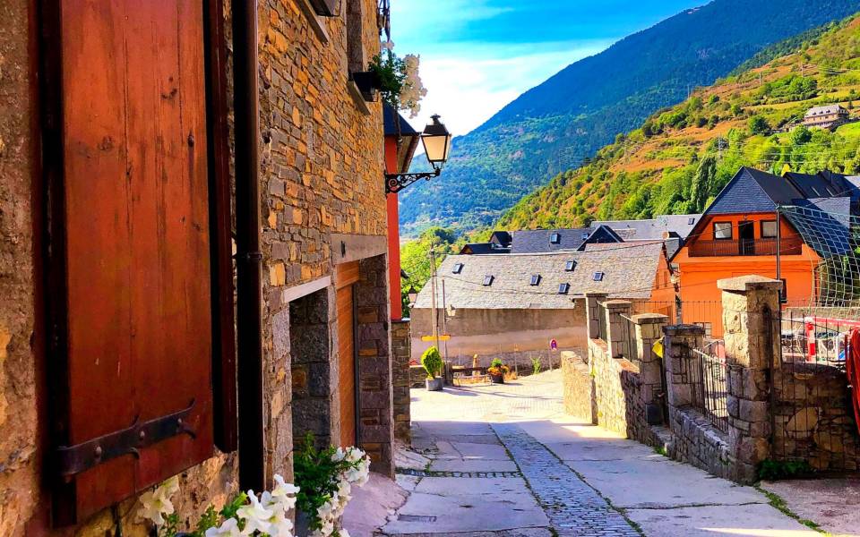 Holiday cottages in Aubèrt