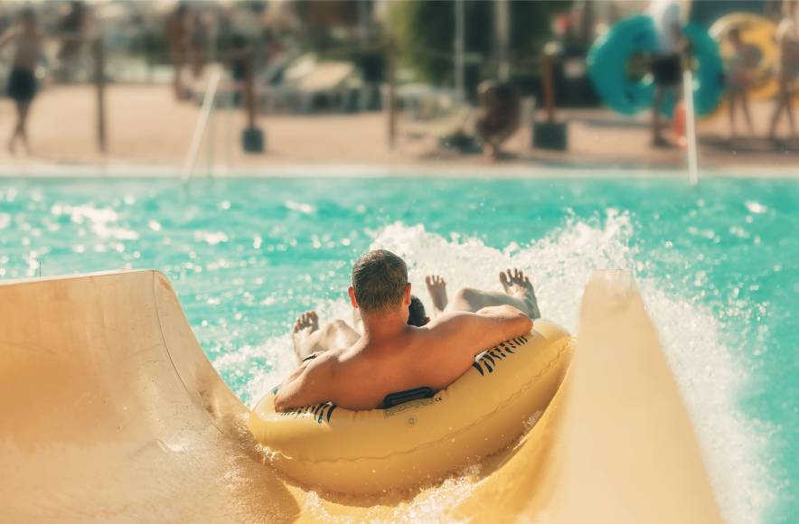 Els millors parcs aquàtics de Catalunya on refrescar-te aquest estiu