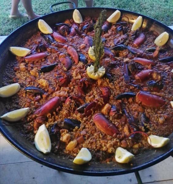 Customized kitchen during your stay