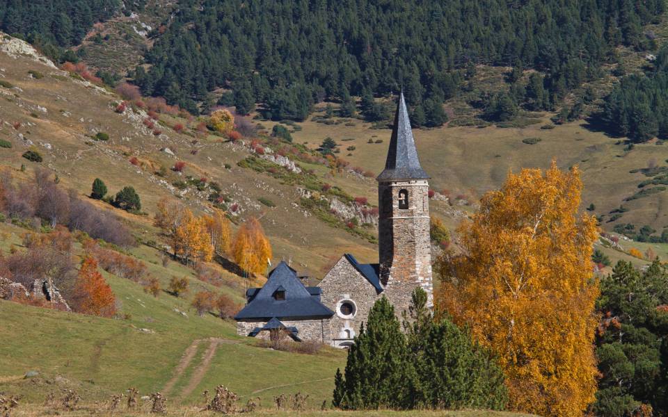 Holiday cottages in Montgarri