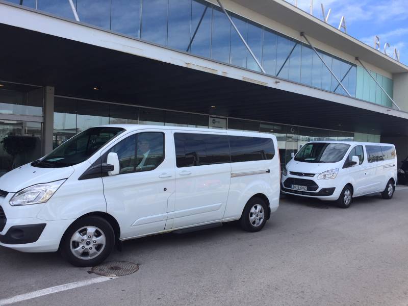 Servei de Taxi i Minibus