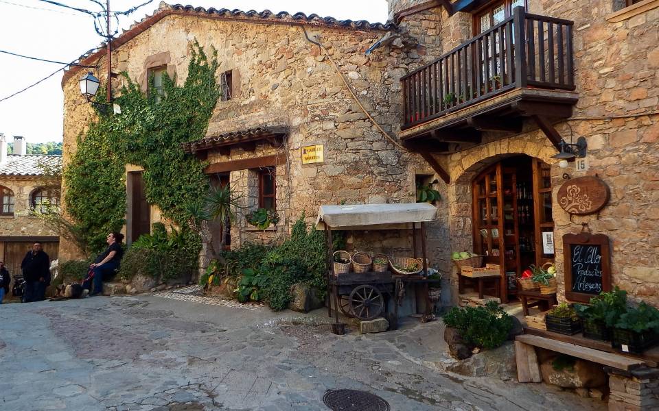 Holiday cottages in Ullastrell