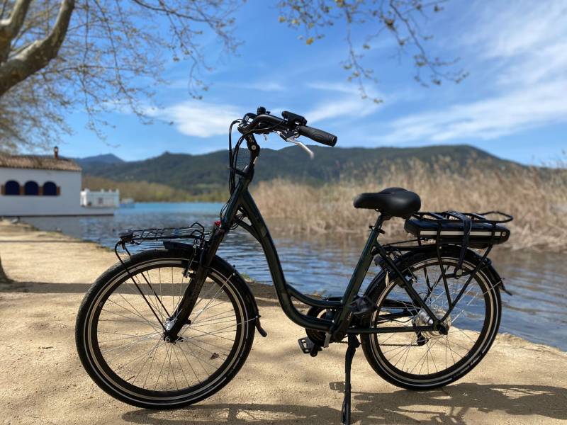 Alquiler de bicicletas eléctricas, de carretera y BTT