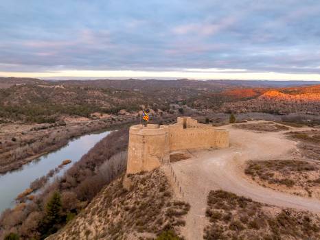 Holiday cottages in Torre de l&#39;Espanyol