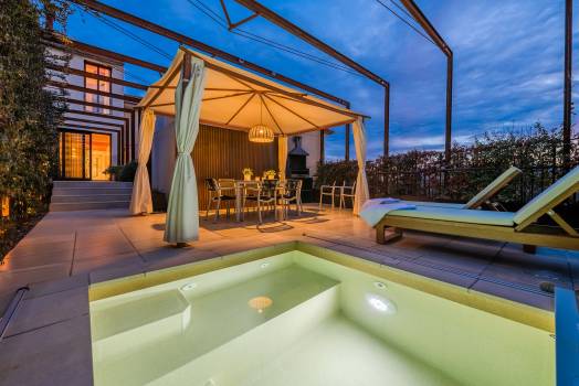 Romantic weekend getaway
