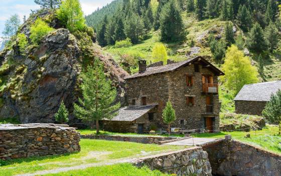 Cases rurals a Bellmunt d’Urgell